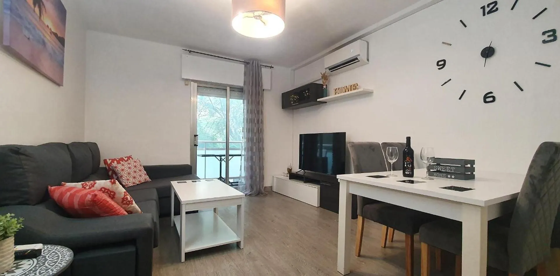 Beautiful Apartment In The Center Tarragona 0*,